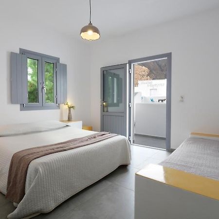 Perissa Blue Dome Rooms エクステリア 写真